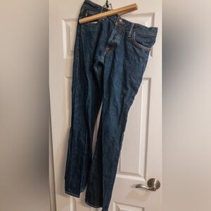 ABERCROMBIE AND FITCH dark wash men jeans